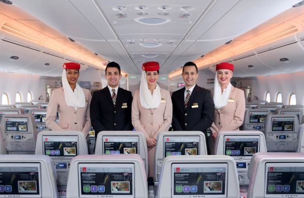 Emirates volta a Portugal, em Abril, para recrutar tripulantes de Cabine